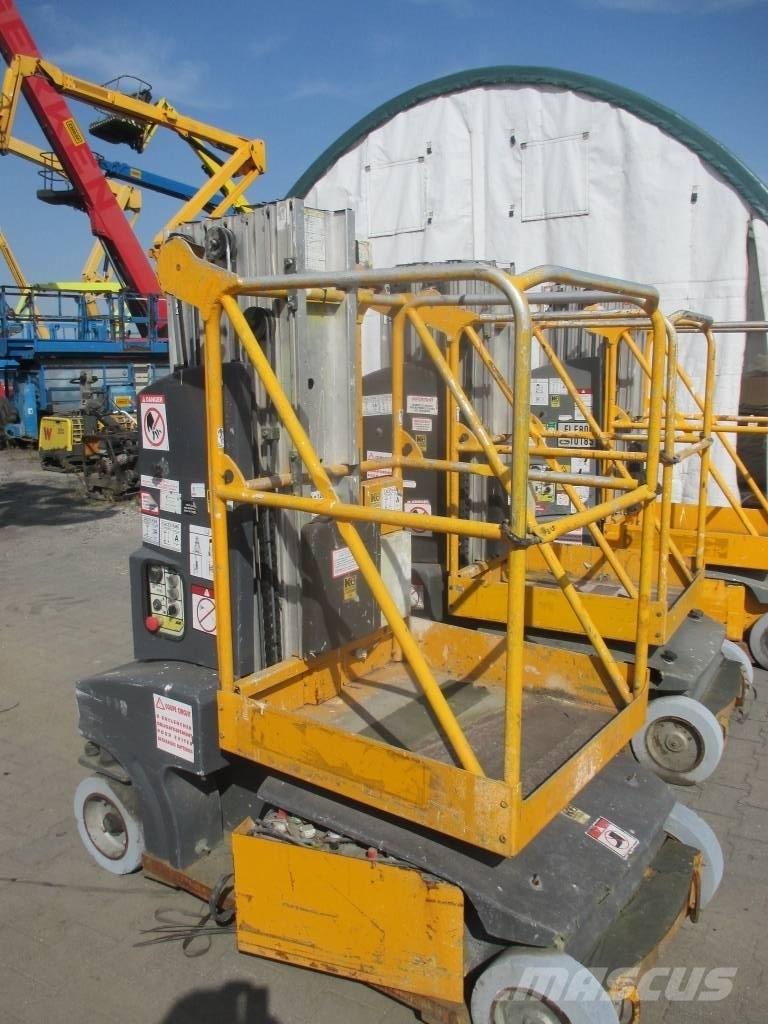 JLG Toucan Junior 8 Vertikālie pacēlāji