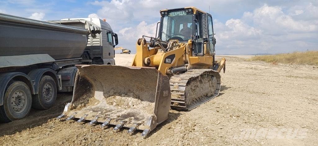 CAT 963 D Kāpurķēžu iekrāvēji