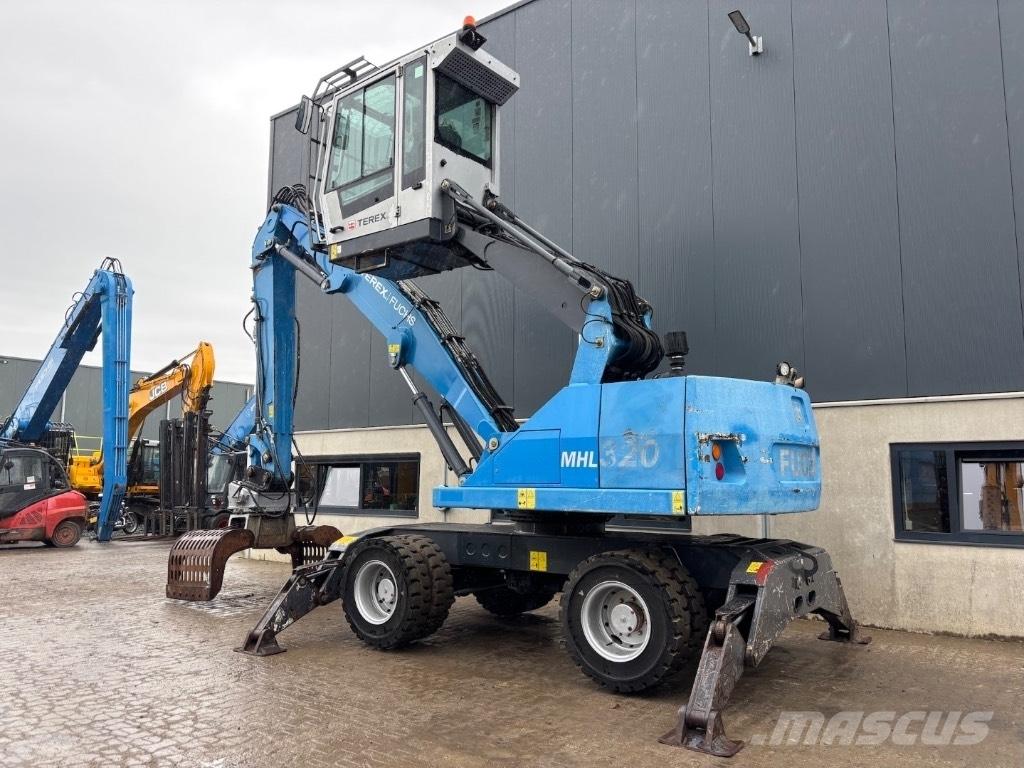 Fuchs MHL 320 D Industriālie iekrāvēji