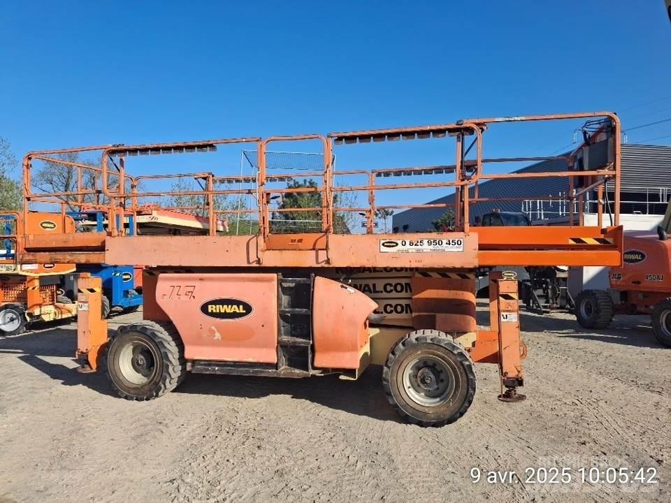 JLG 3394RT Šķerveida pacēlāji