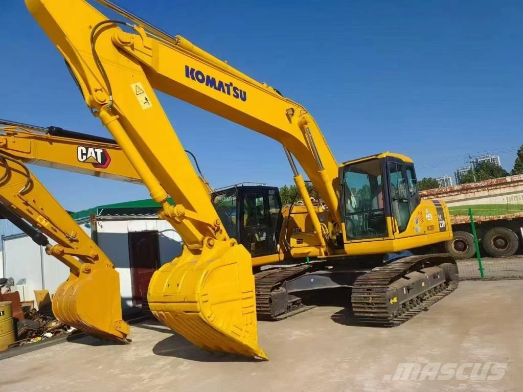 Komatsu PC 220 Kāpurķēžu ekskavatori