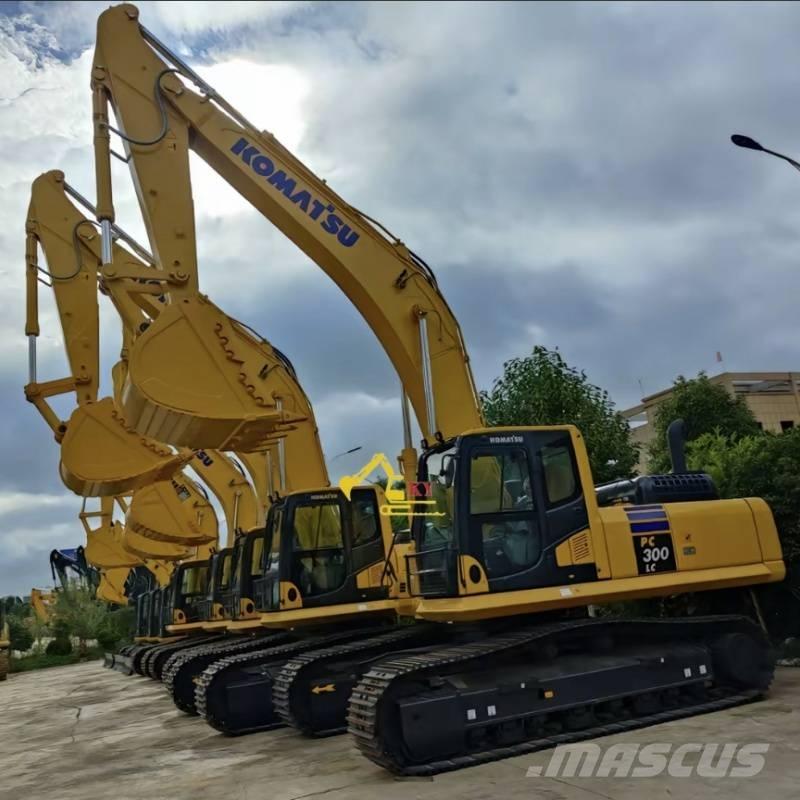 Komatsu PC 300-8 Kāpurķēžu ekskavatori