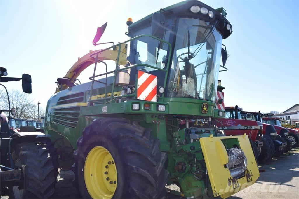 John Deere 7250 i Lopbarības novācēji
