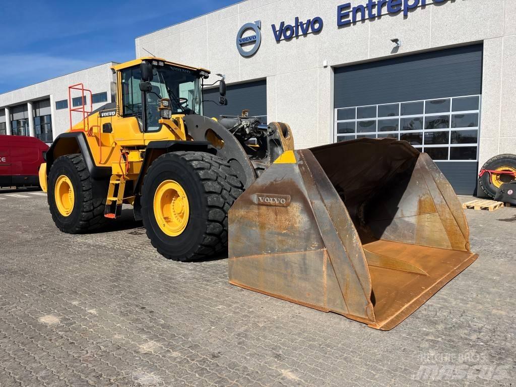 Volvo L260H Iekrāvēji uz riteņiem