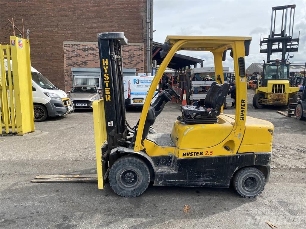 Hyster H2.5CT Tehnika ar dīzeļa dzinēju