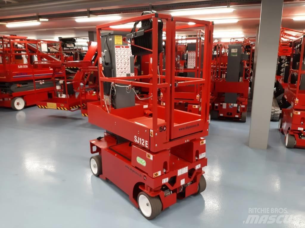 SkyJack SJ12 E Vertikālie pacēlāji