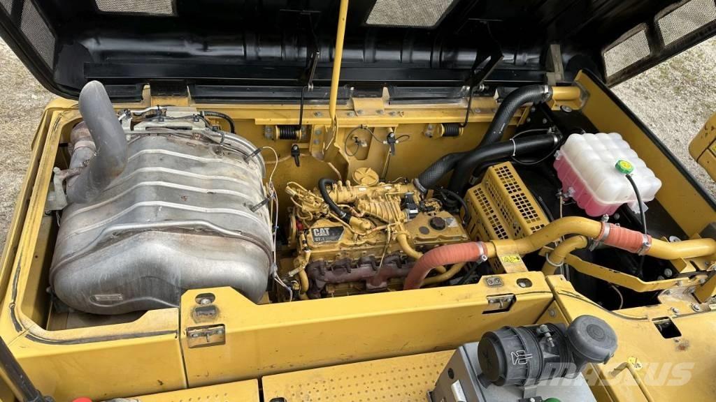 CAT 326F LN Kāpurķēžu ekskavatori