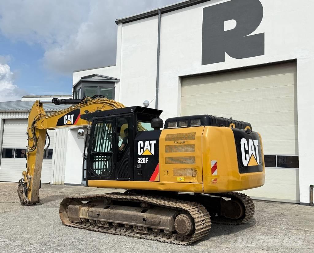 CAT 326F LN Kāpurķēžu ekskavatori