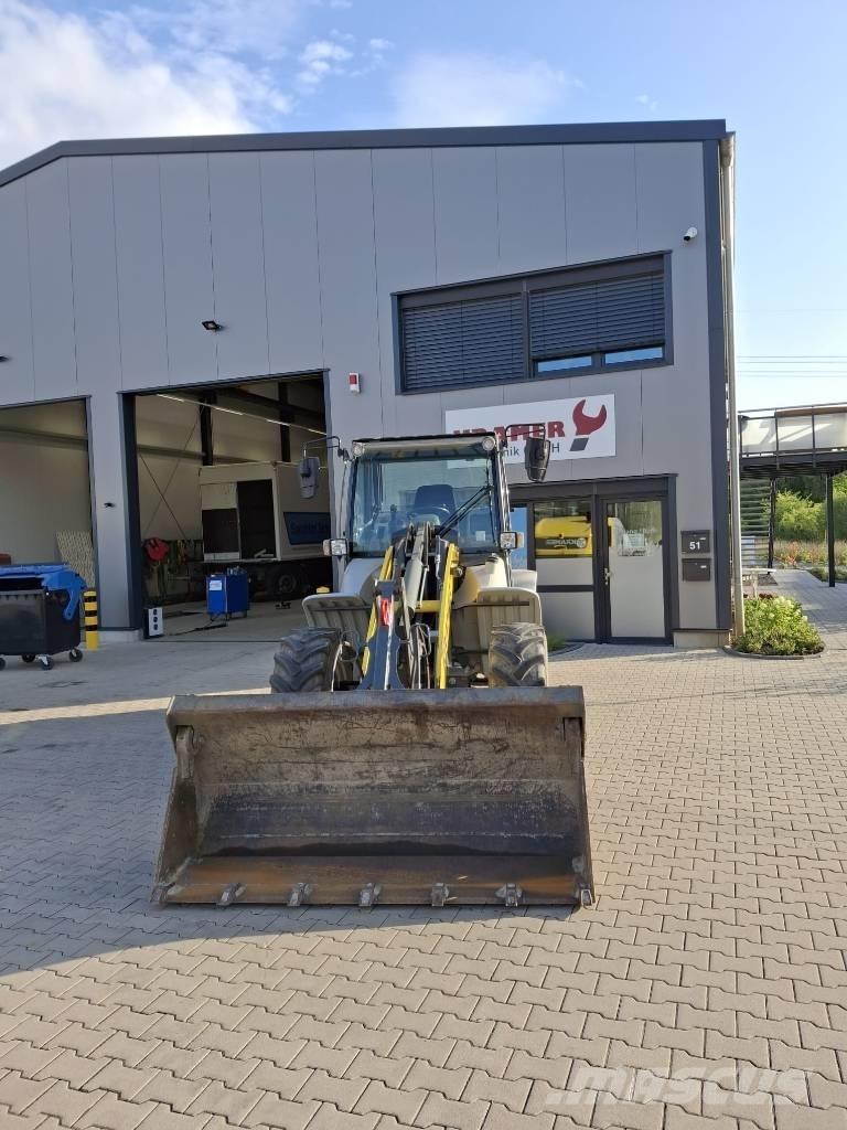 Kramer 8115 Iekrāvēji uz riteņiem