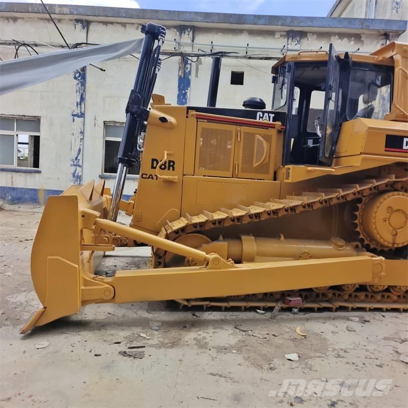 CAT D 8 R Kāpurķēžu buldozeri