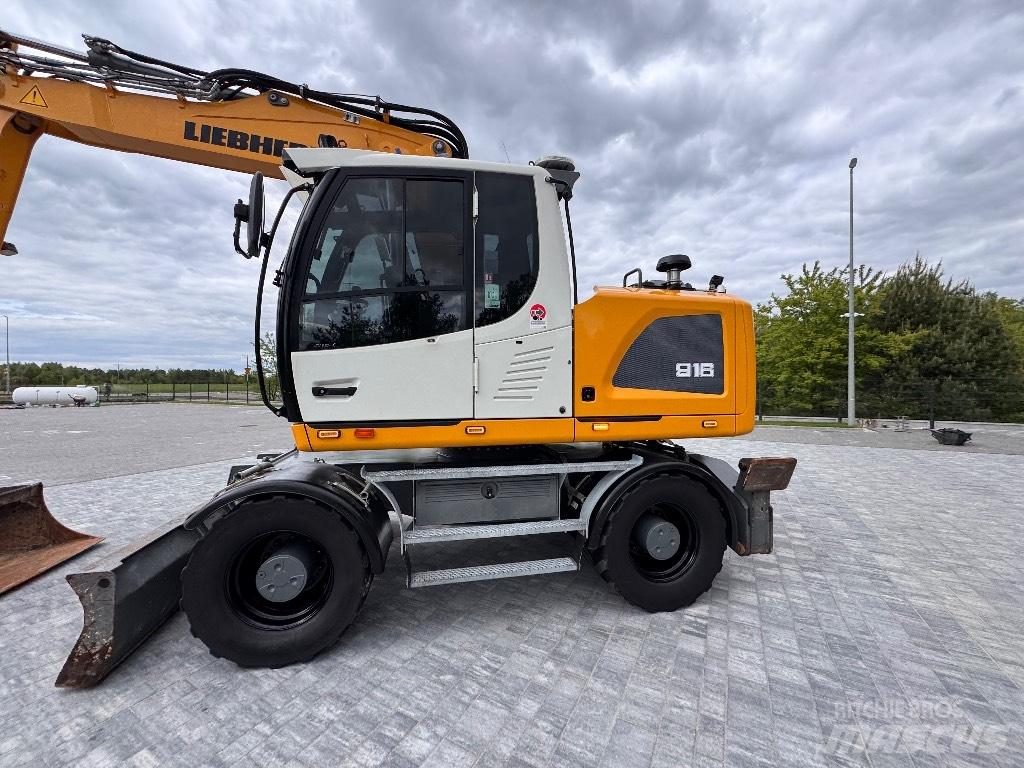 Liebherr A 916 Ekskavatori uz riteņiem