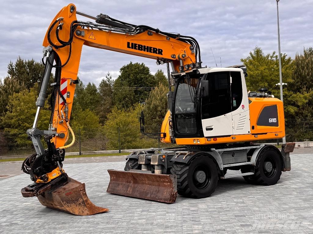 Liebherr A 916 Ekskavatori uz riteņiem