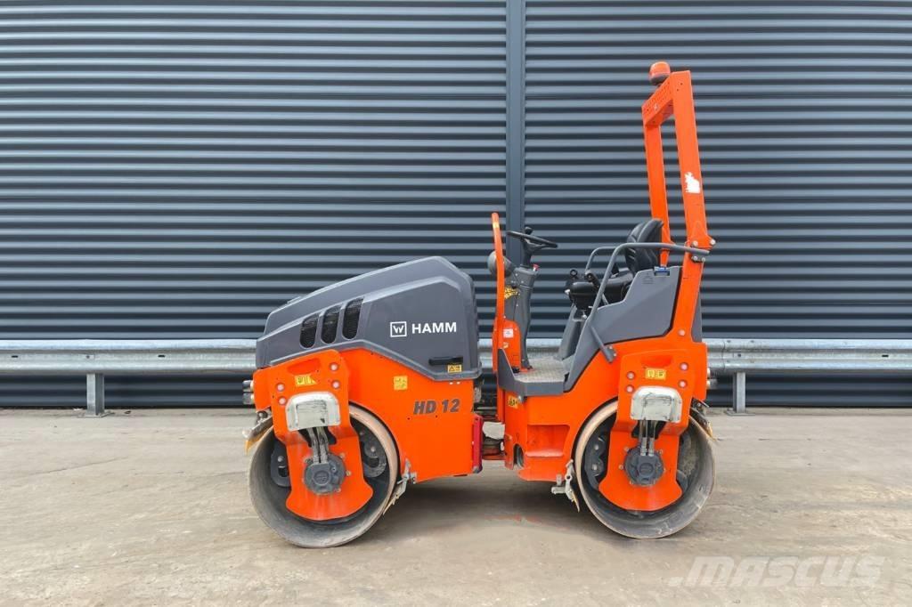 Hamm HD 12 VV Divvalču grunts veltņi