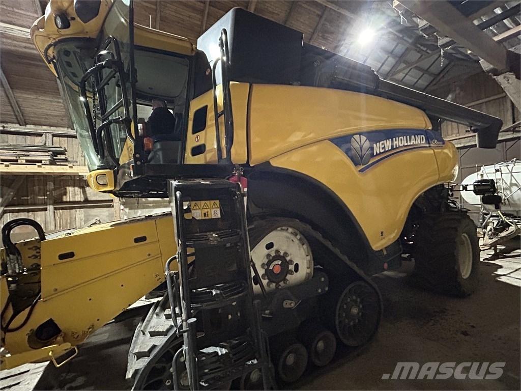 New Holland CR 9090 Ražas novākšanas kombaini