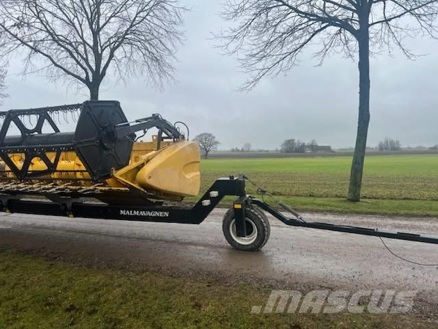 New Holland CR 9090 Ražas novākšanas kombaini