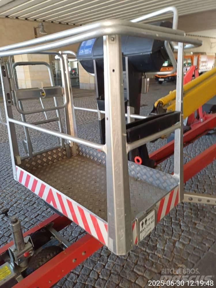 Dino 210 XT Pacēlājplatformas - piekabes