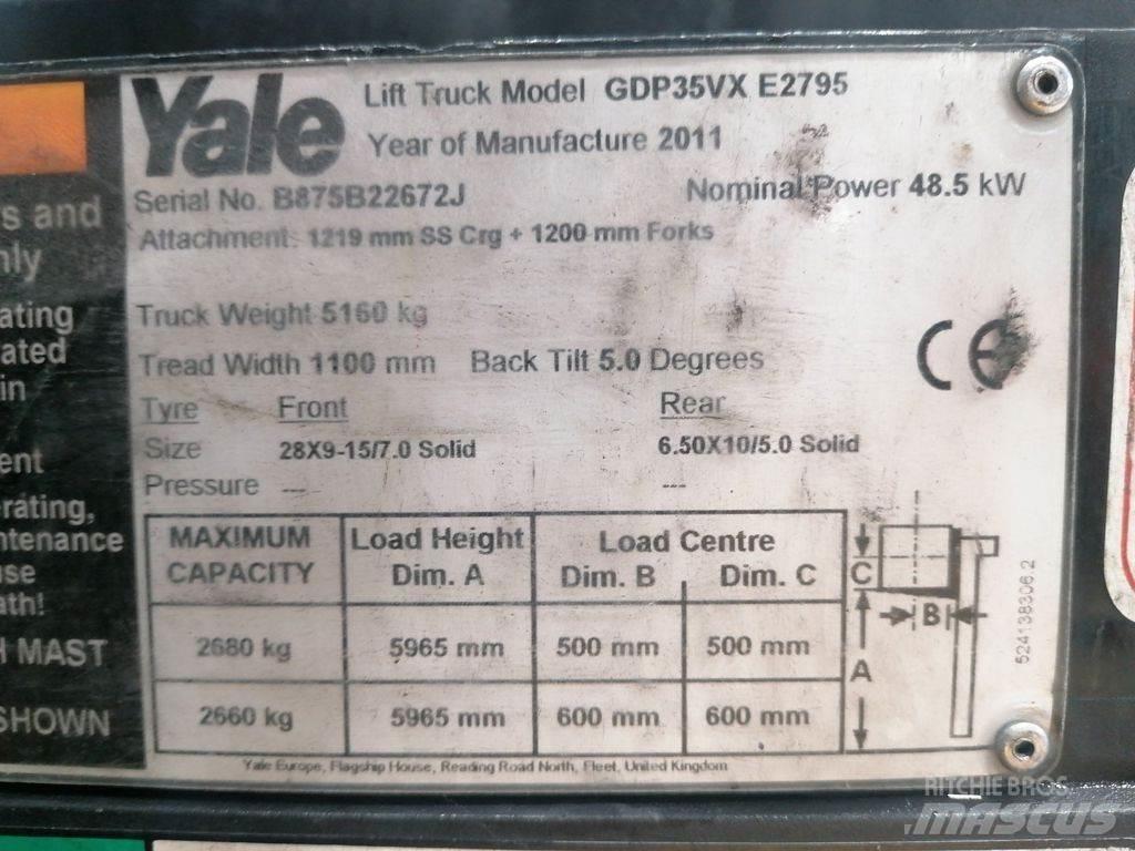 Yale GDP35VX Tehnika ar dīzeļa dzinēju