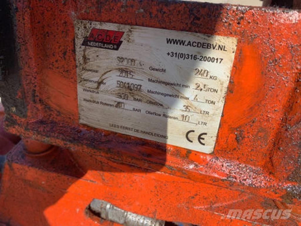 Acde S200D Pašgrābji