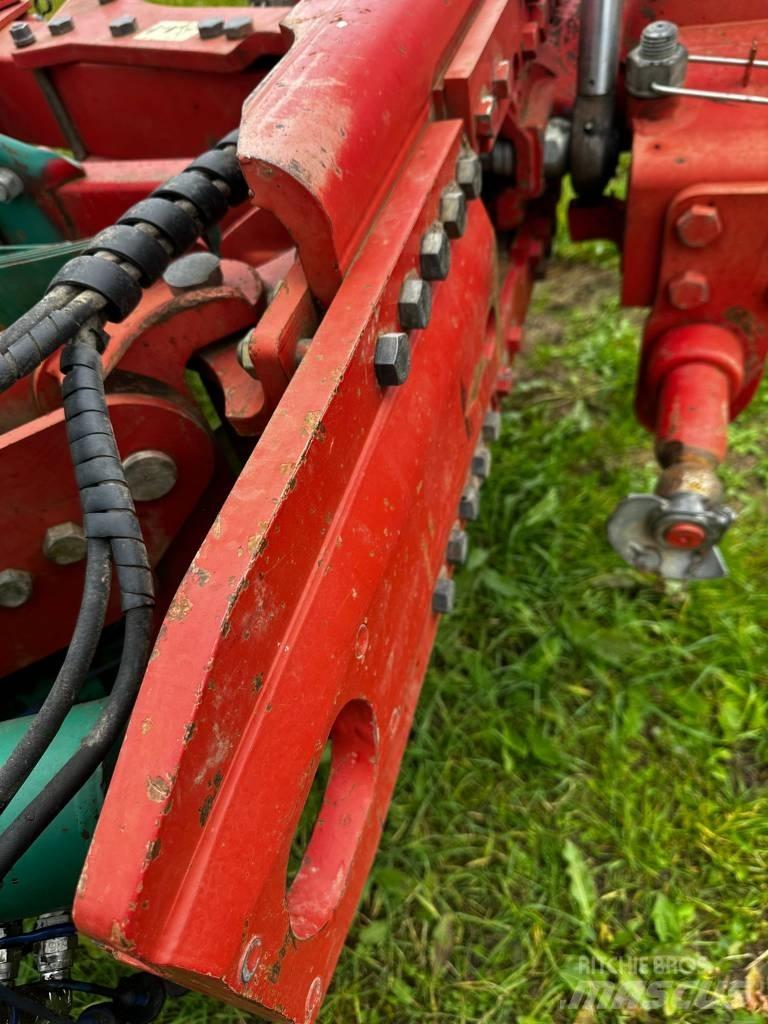 Kverneland Packomat Cita augsnes apstrādes tehnika un papildaprīkojums