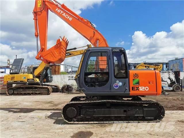 Hitachi EX 120 Kāpurķēžu ekskavatori