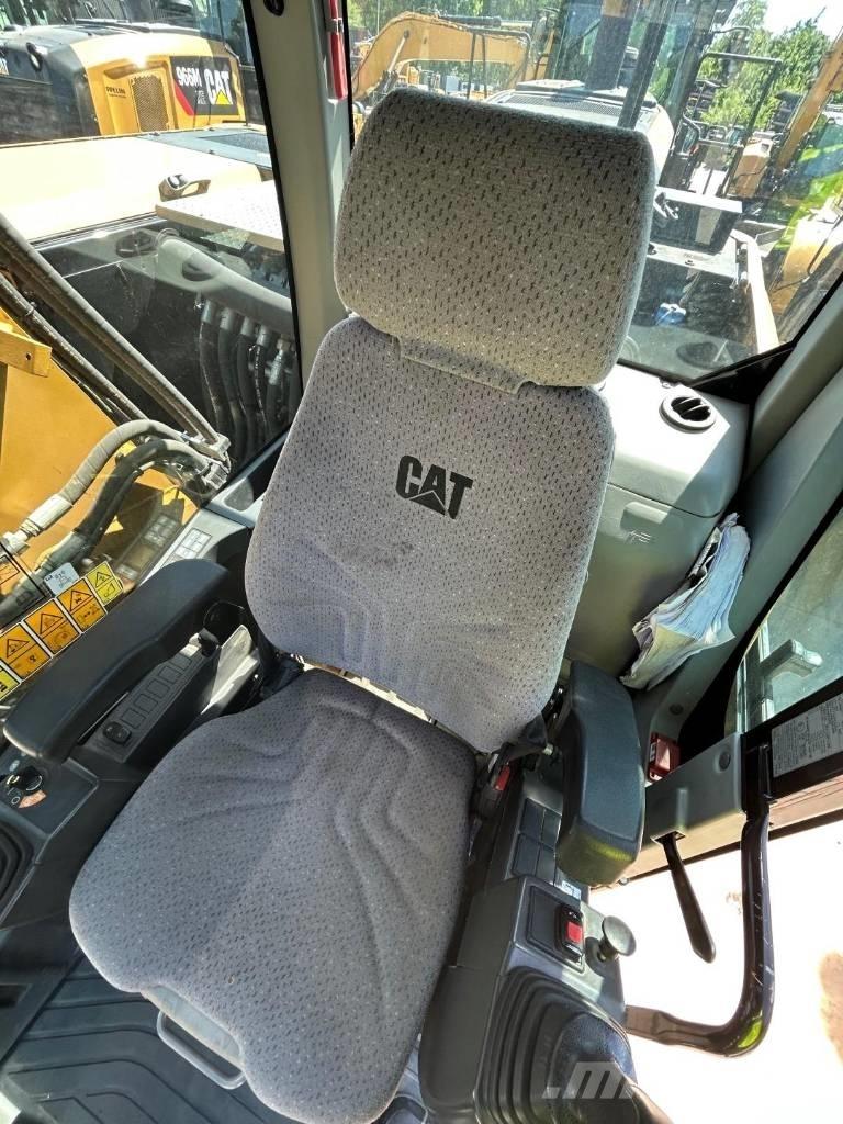 CAT M 314 F Ekskavatori uz riteņiem