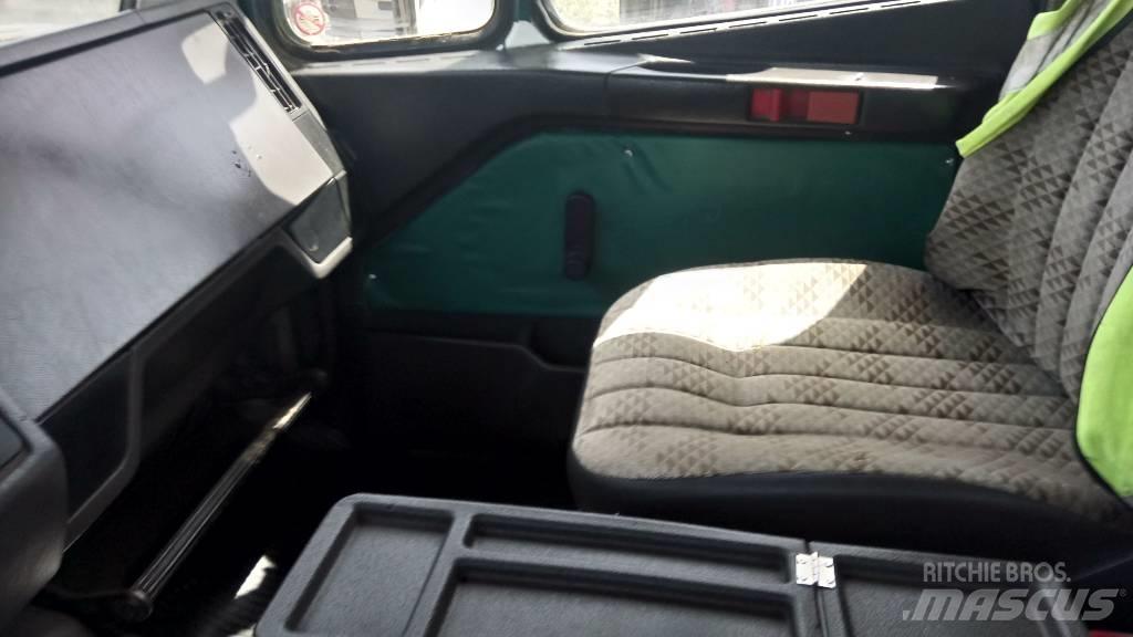 Mercedes-Benz 3538 Pašizgāzējs