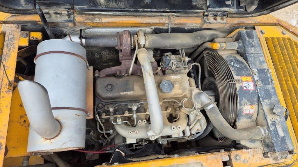 JCB JS 130 W Ekskavatori uz riteņiem