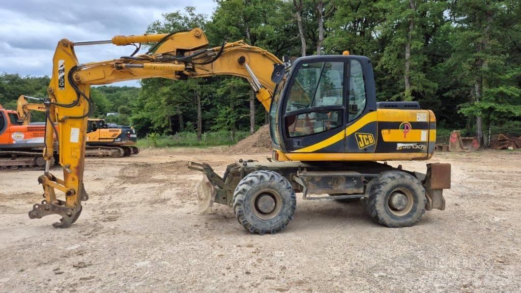 JCB JS 130 W Ekskavatori uz riteņiem