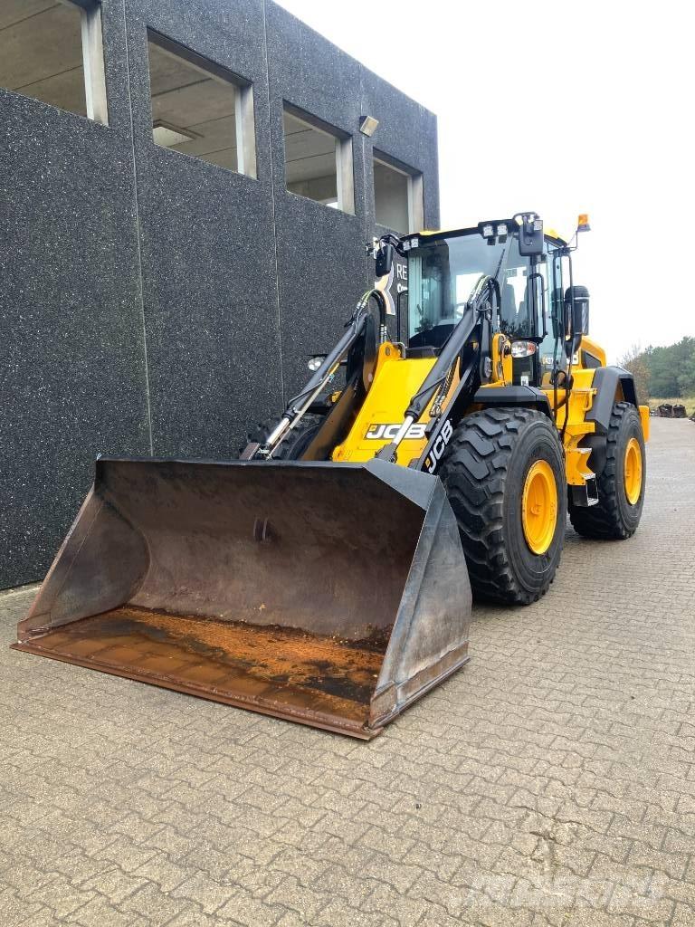 JCB 437 HT Iekrāvēji uz riteņiem