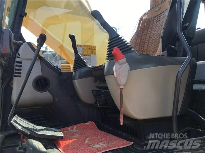 Komatsu PC 200-8 Kāpurķēžu ekskavatori