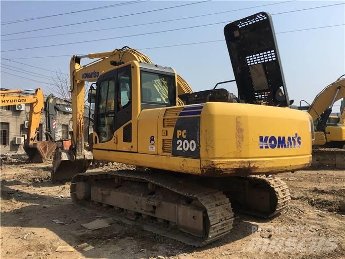 Komatsu PC 200-8 Kāpurķēžu ekskavatori