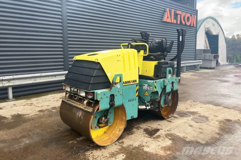 Ammann AV 23-2 Divvalču grunts veltņi