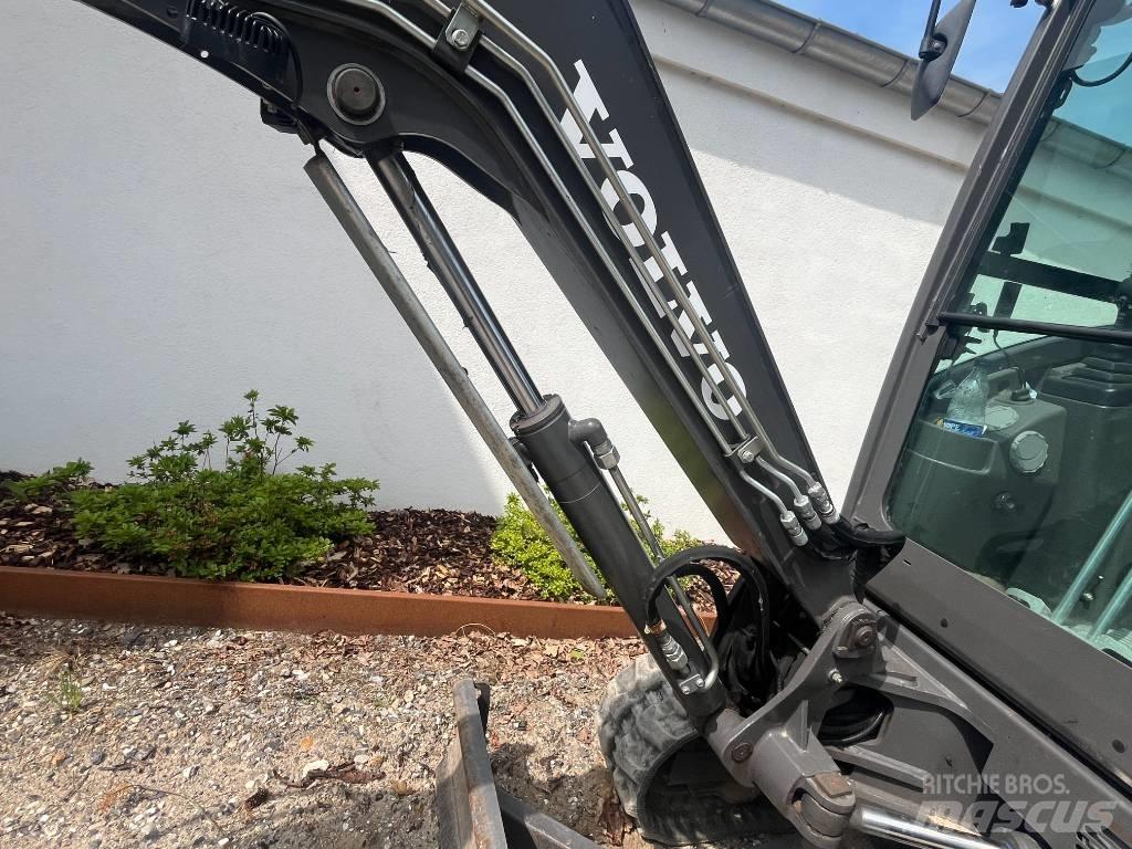 Volvo ECR 25 D Mini ekskavatori < 7 t