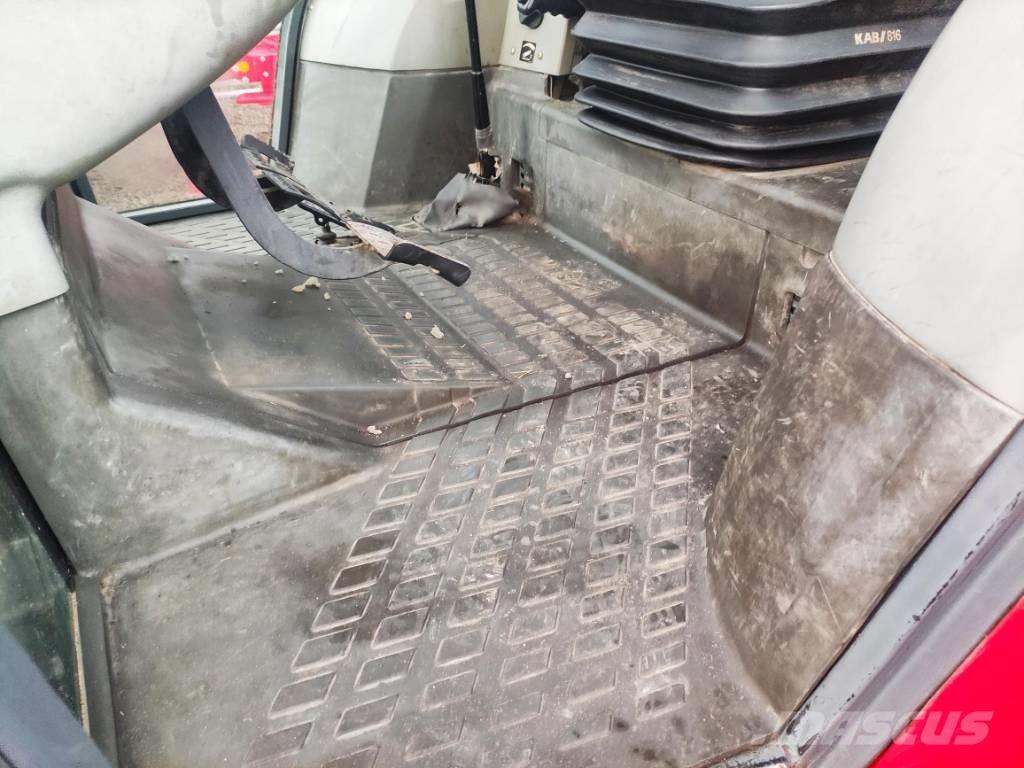 Massey Ferguson 4245 Traktori