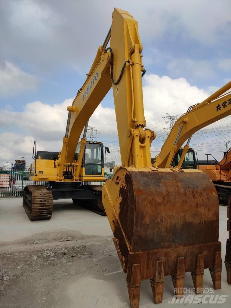 Komatsu PC450-8 Kāpurķēžu ekskavatori