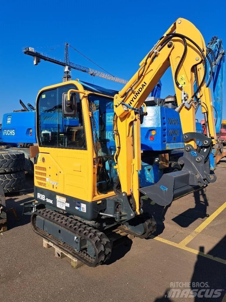 Hyundai R18-9AK Mini ekskavatori < 7 t