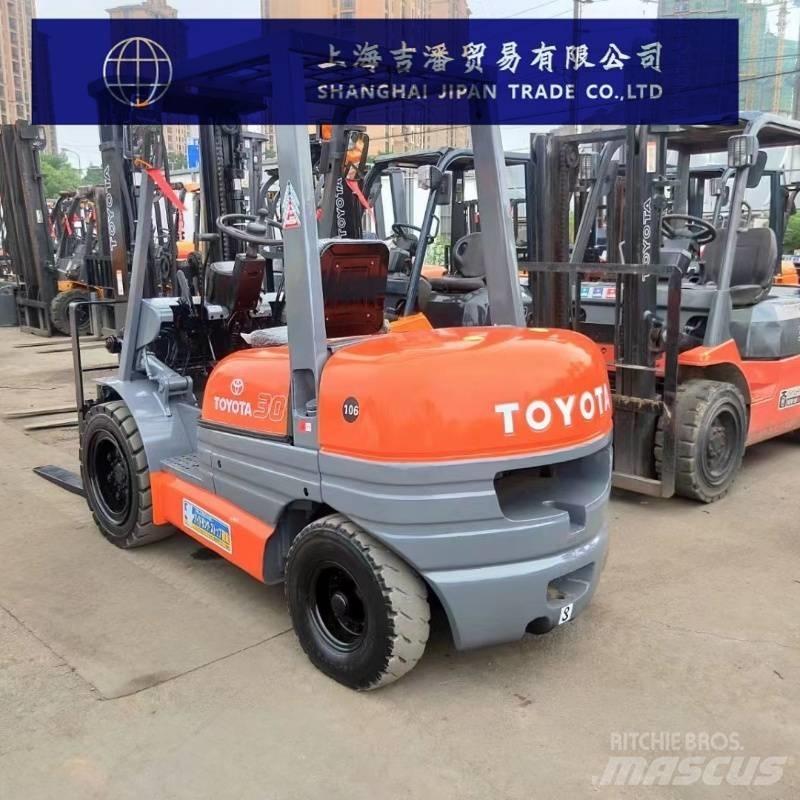 Toyota 6 F Tehnika ar dīzeļa dzinēju