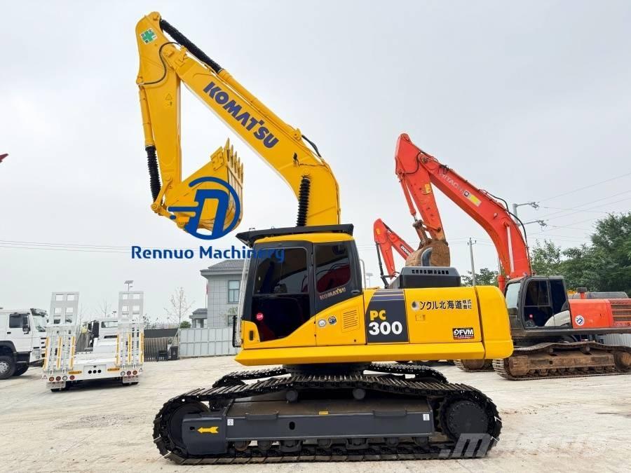 Komatsu PC 300 Kāpurķēžu ekskavatori