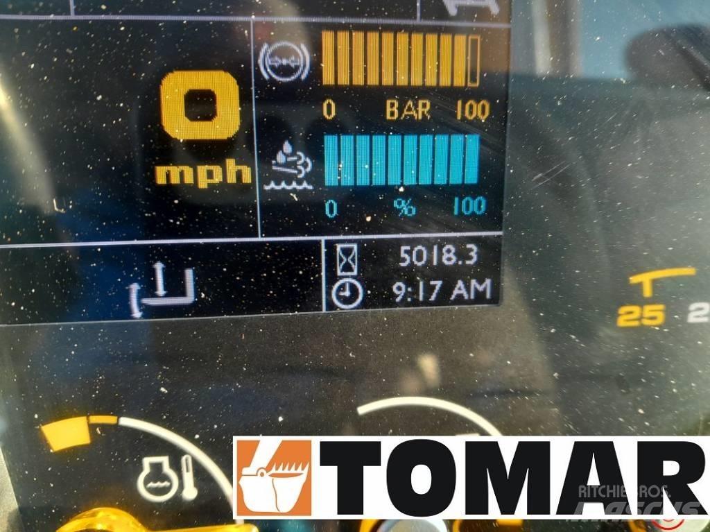 JCB 560-80 Teleskopiskie manipulatori