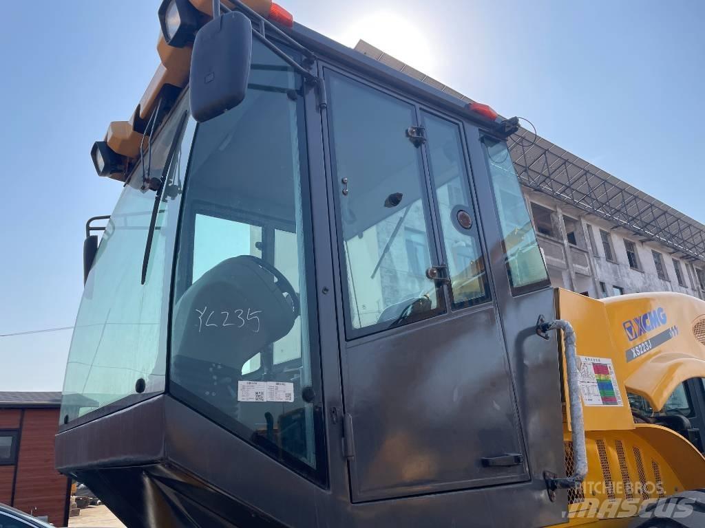XCMG XS 223 J Vienvalča grunts veltņi