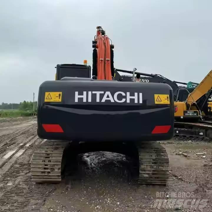 Hitachi ZX200 Kāpurķēžu ekskavatori