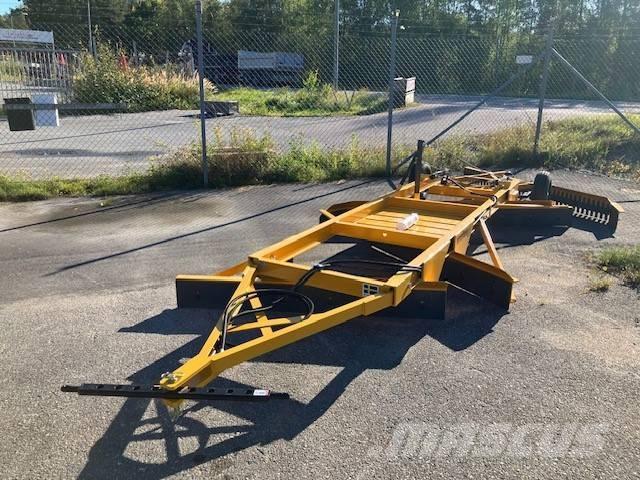 Vreten V3-220 Greideri