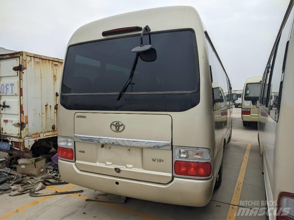 Toyota Coaster Bus Mikroautobusi