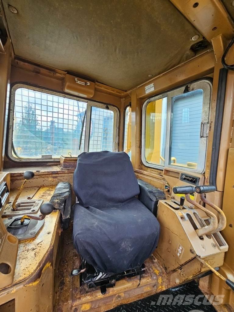 CAT D 8 L Kāpurķēžu buldozeri
