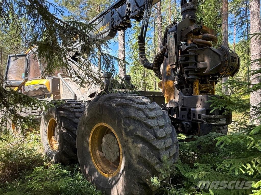 Ponsse Bear 8W Harvesteri