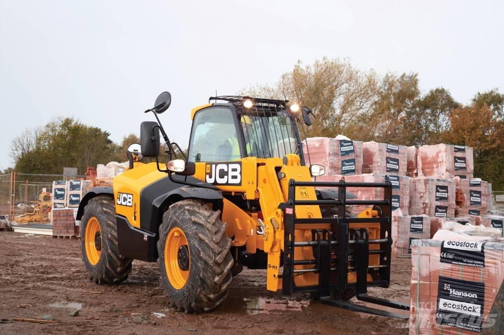 JCB 531-70 Teleskopiskie manipulatori