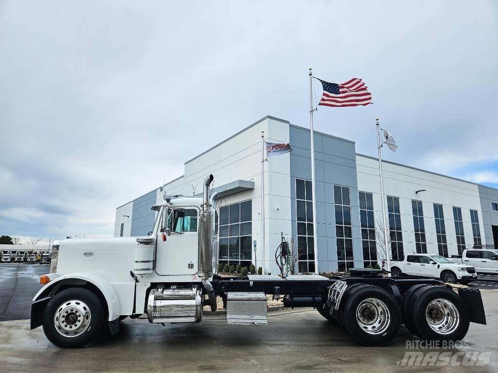 Peterbilt 379 Vilcēji