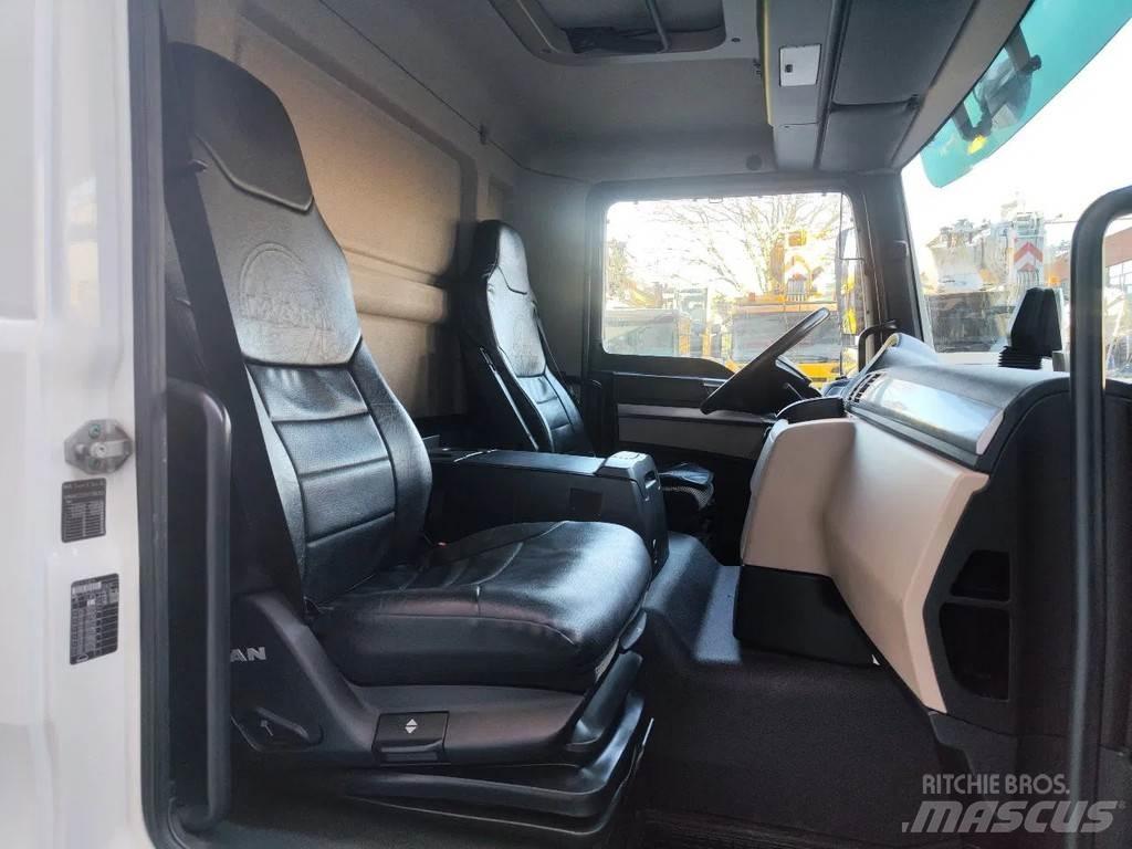 MAN TGL 8.220 4x2 Šasija ar kabīni