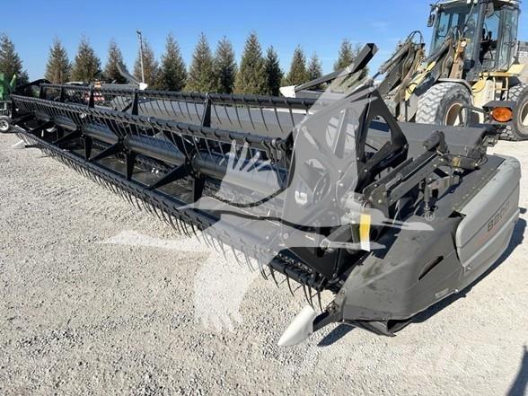 Agco 8200 Ražas novākšanas galvas
