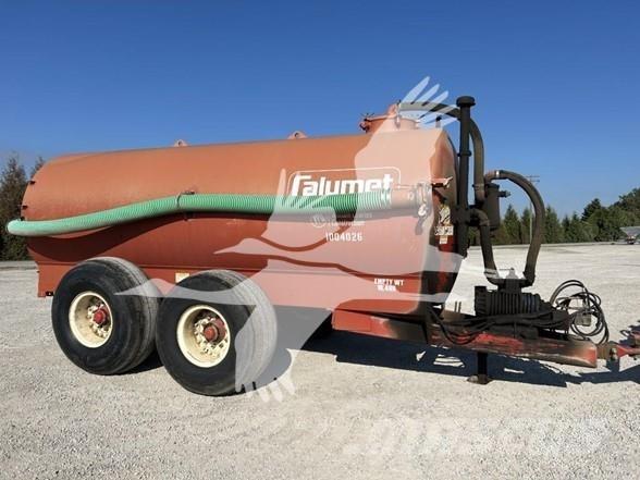 Calumet V3750 Mēslojuma izkliedētājs